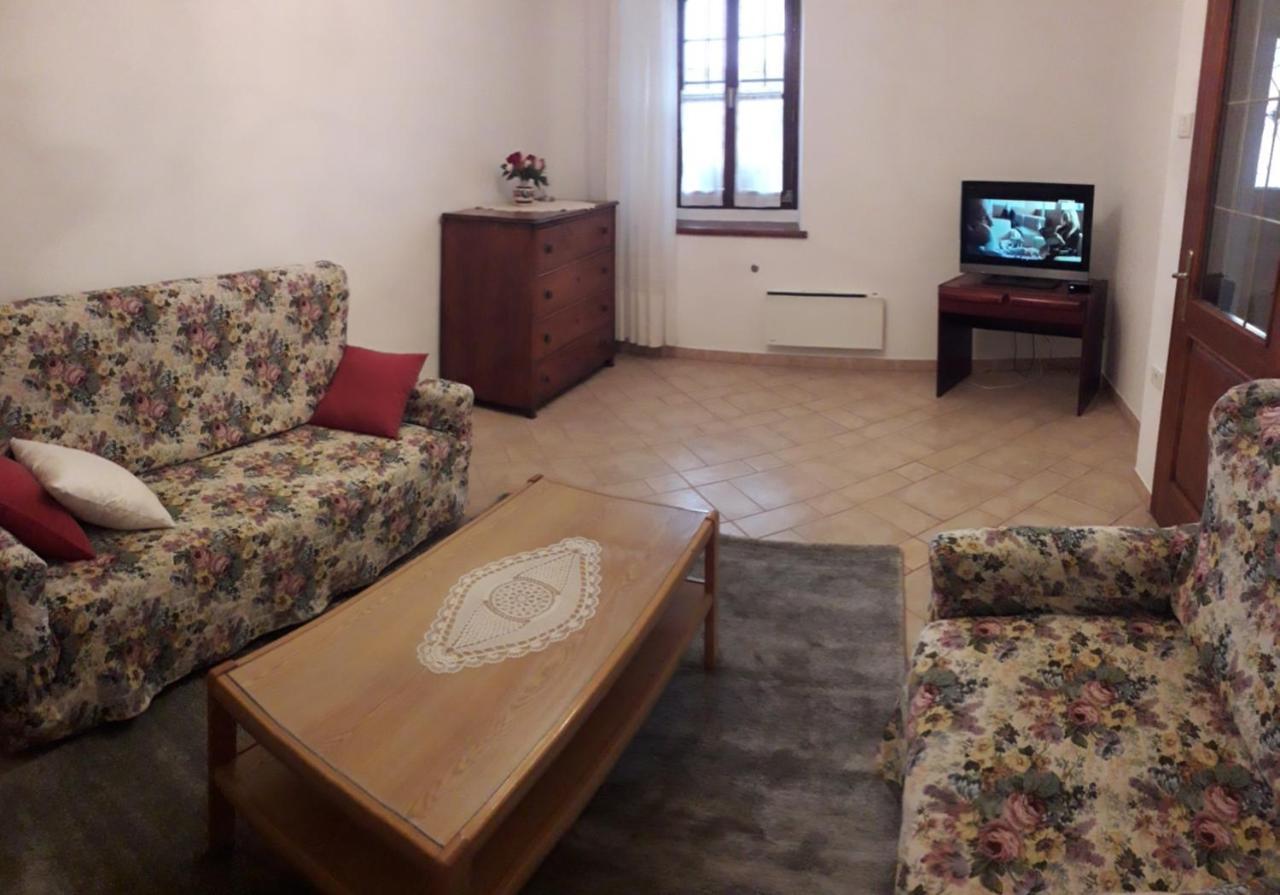 Vidin Raj Appartement Vremski Britof Buitenkant foto